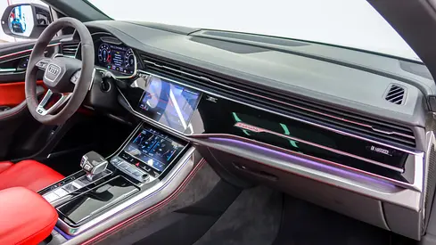 2022 AUDI RS Q8 照片 9