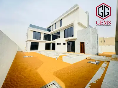 Very Huge | Servant Block | Elevator