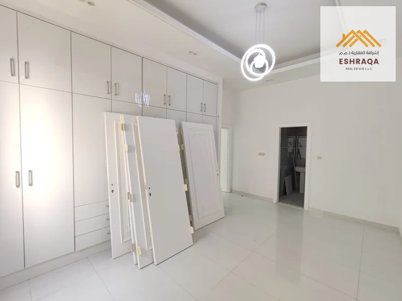 Luxurious 5-Bedroom Villa for Rent in Al Zahia Area – Spacious Layout with Majlis and Family Hall – Ideal Location for Families – Annual Rent Only AED62885228619905112