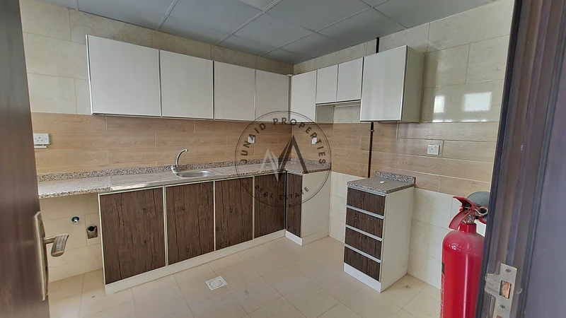 شقة فاخرة في موقع جيد بسعر معقول جاهزة للسكن62885268003201112