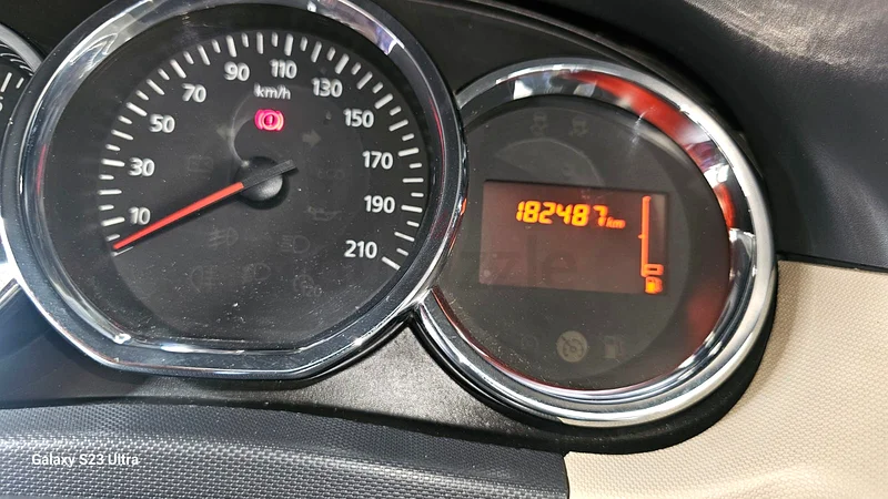 سيارة مناسبة للعائلة63134497517570114