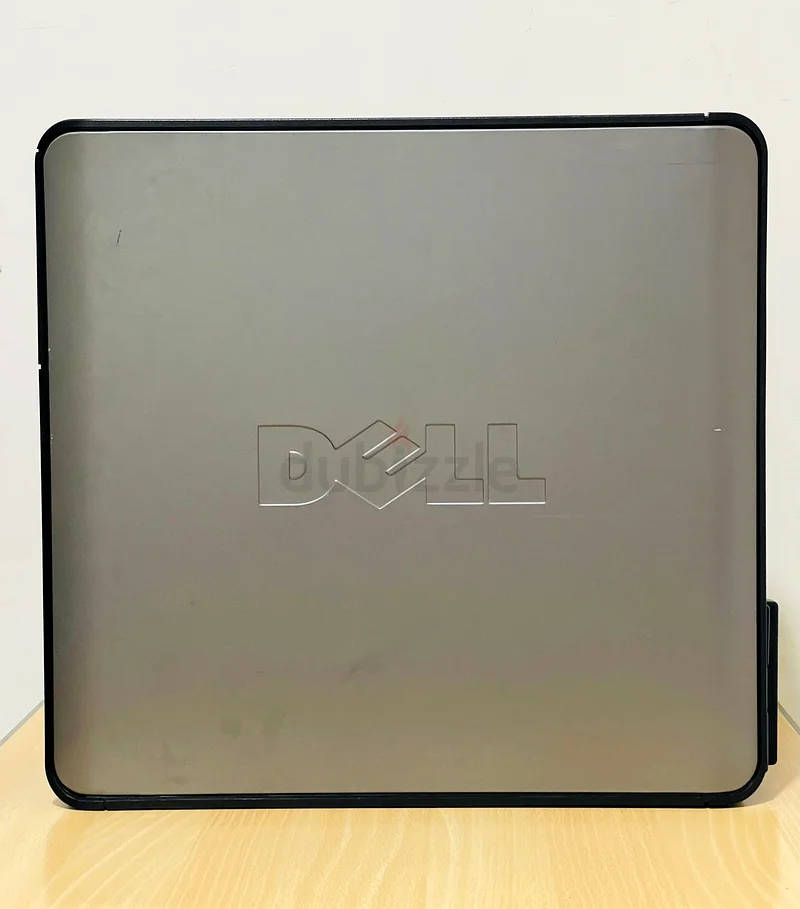دِل أوبتيبلكس 755 مُجدَّد/SSD 240-قرص صلب 500-6 جيجابايت.800 ميجاهيرتز-بطاقة رسوميات 1 جيجابايت- مع مبرد شريحة إضافي63255537861379111