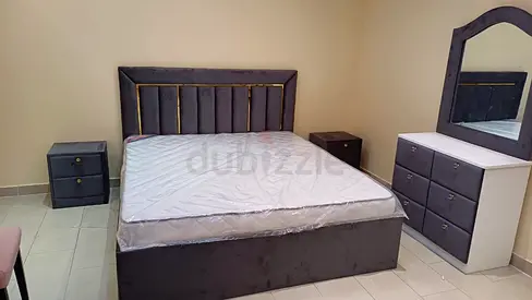 Elegant Grey Velvet Bedroom Set: Bed, Nightstands  Dresser