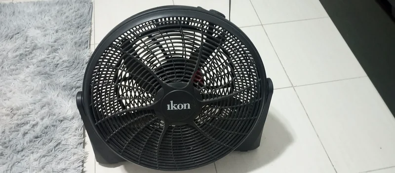 مروحة صناعية بلاستيكية للبيع العاجل63188178081538111