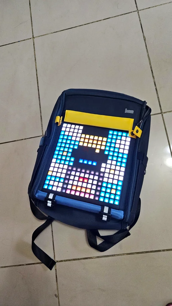 حقيبة الظهر LED من Divoom63240129852289114