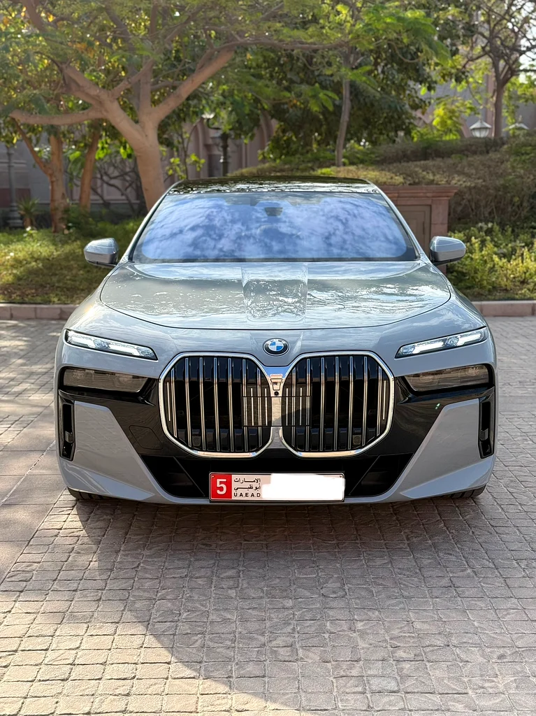 BMW 740i 2024 Luxury MKIT with BMW Warranty and Service63158800588673111