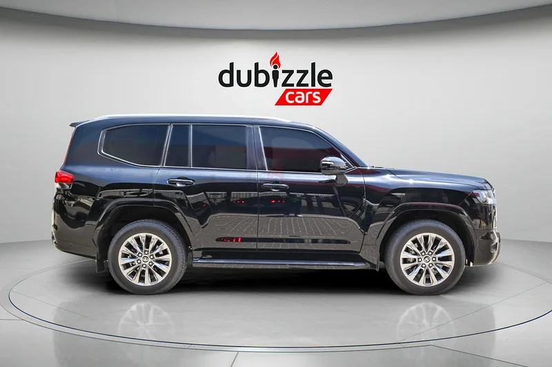 AED 3951/month | 2022 Toyota Land Cruiser GXR | GCC Specs | Ref#32289163157883158403113