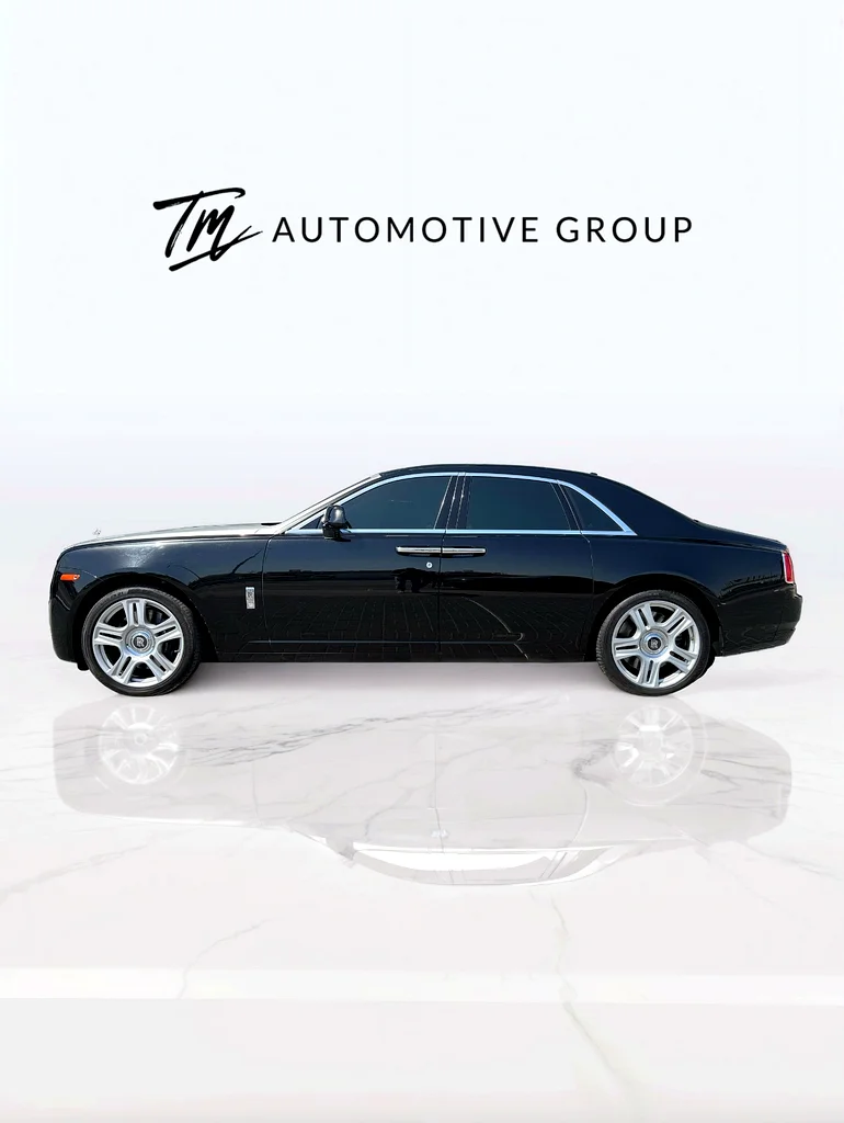 ROLLS ROYCE GHOST *STARLIGHT*SCREENS*63398532967938112