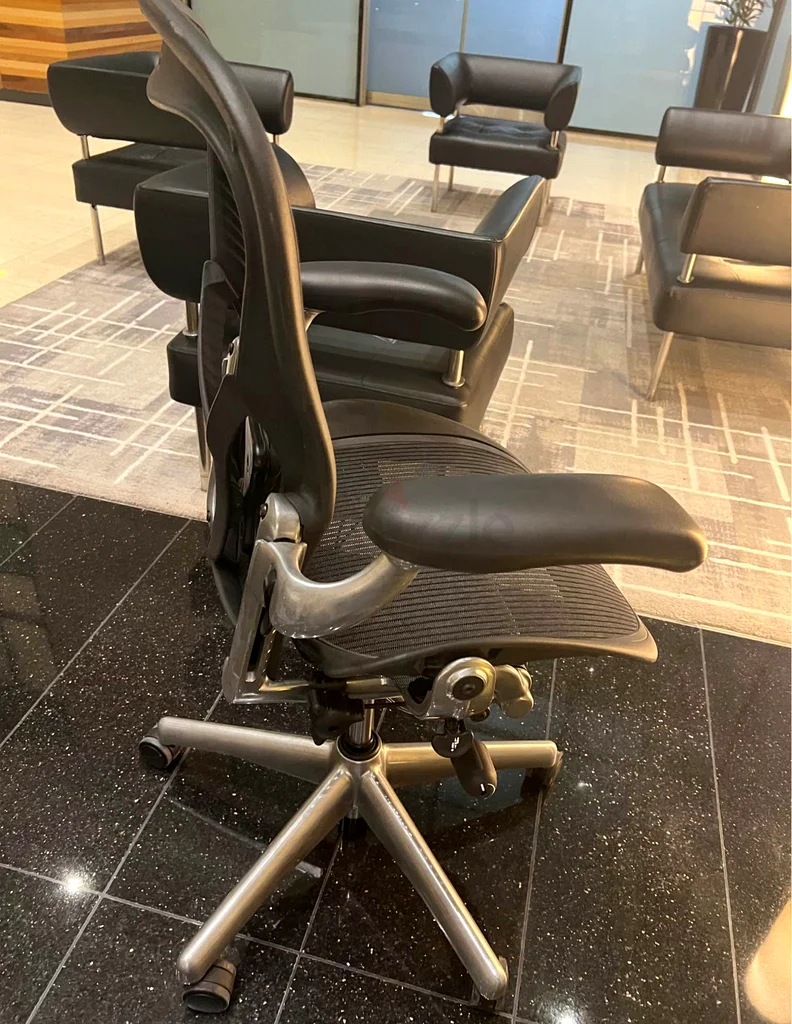 HERMAN Miller Office Chair For Sale Size B63179391890561112