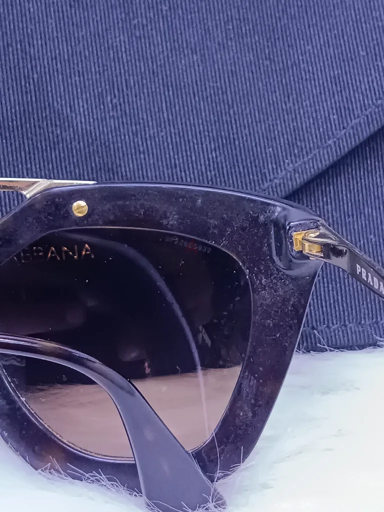 Used original PRADA glasses632436850096651116