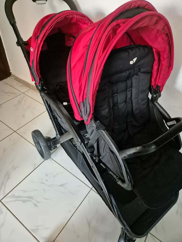 Twin stroller63205357965443111