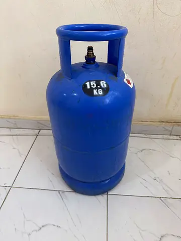 Urgent sale - 15 KG Blue Cooking Gas Cylinder - Reliable and Safe!