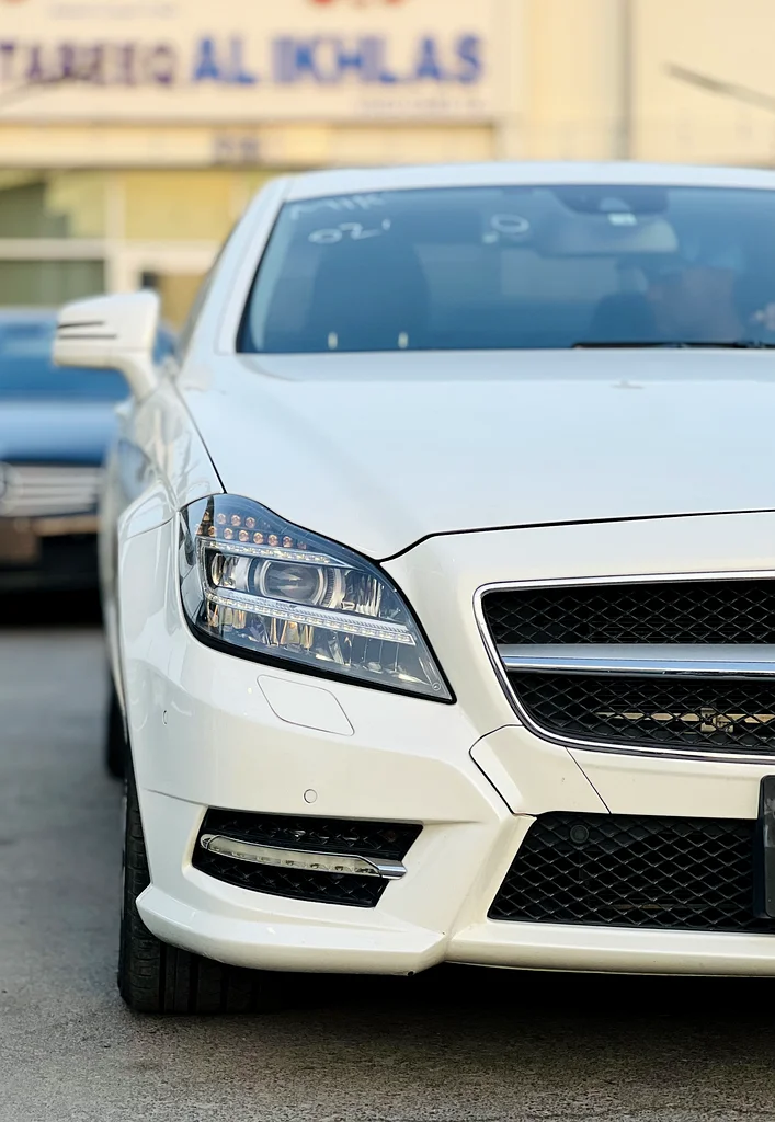 Mercedes-Benz CLS 350_Year 2012_Kms 104000_Fresh japan import_V6_sunroof_vcc paper_No accident63164313818498113