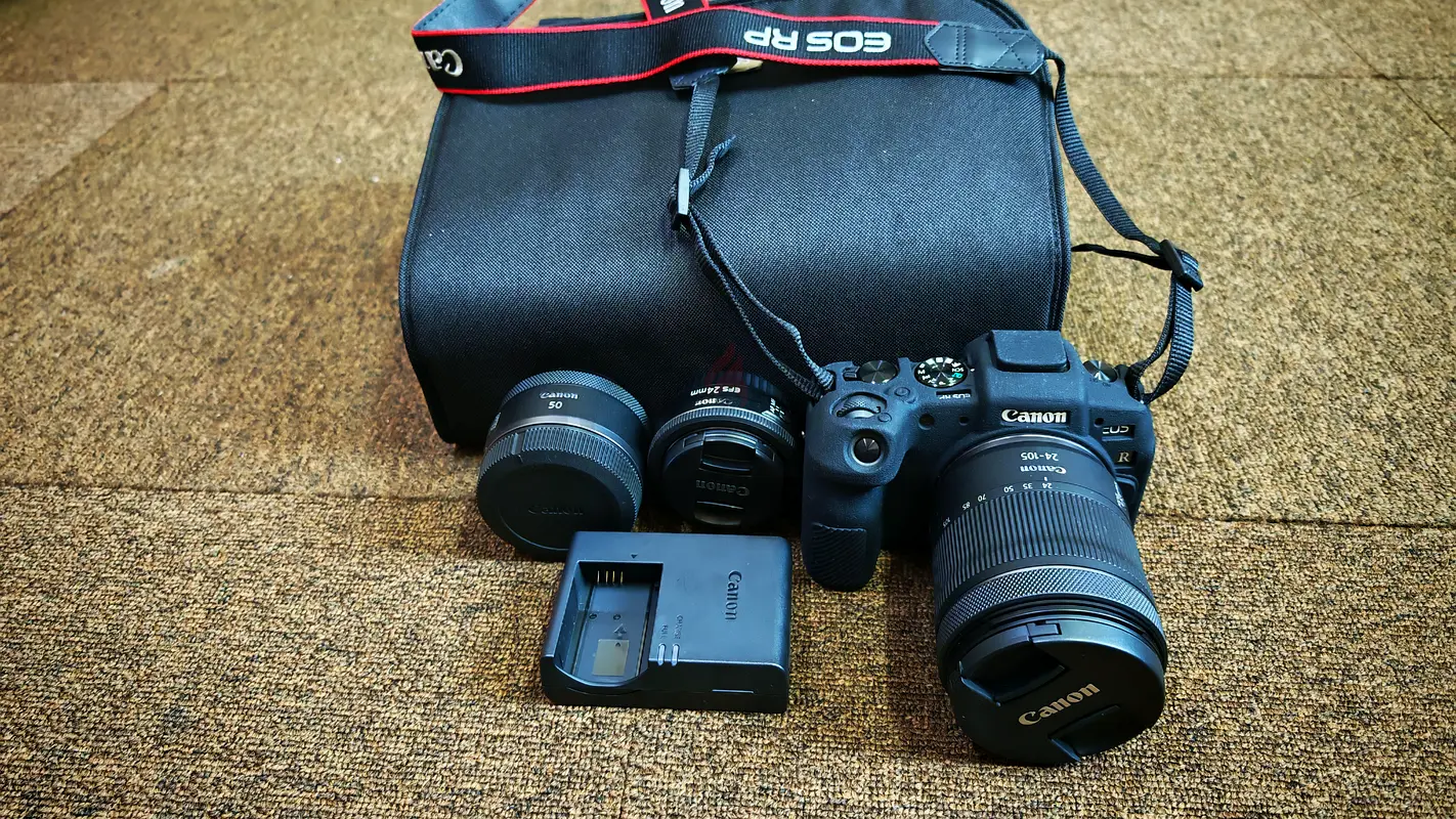 Canon EOS RP for sale (2 year warranty+3 lenses)