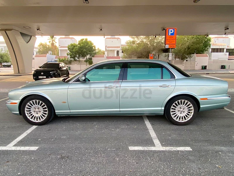 Jaguar XJL (Long Wheel Base)63221823312385112