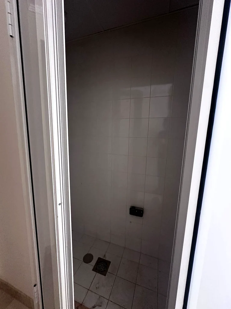 ✨ شقتين لطراز Penthouse فاخر للإيجار السنوي في منطقة القلعة | شهر مجاني + موقف سيارات مجاني + تكييف مجاني! ✨ فرصة لا تعوّض للحصول على مسكن راقي ومميز62885264707587114