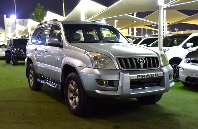 Toyota Prado VX (2005 Model) in Silver Color, GCC Specifications63165224637954112