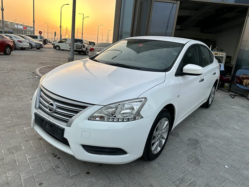 نيسان سينترا موديل 2017 خليجي بحاله ممتازه63167093153411111