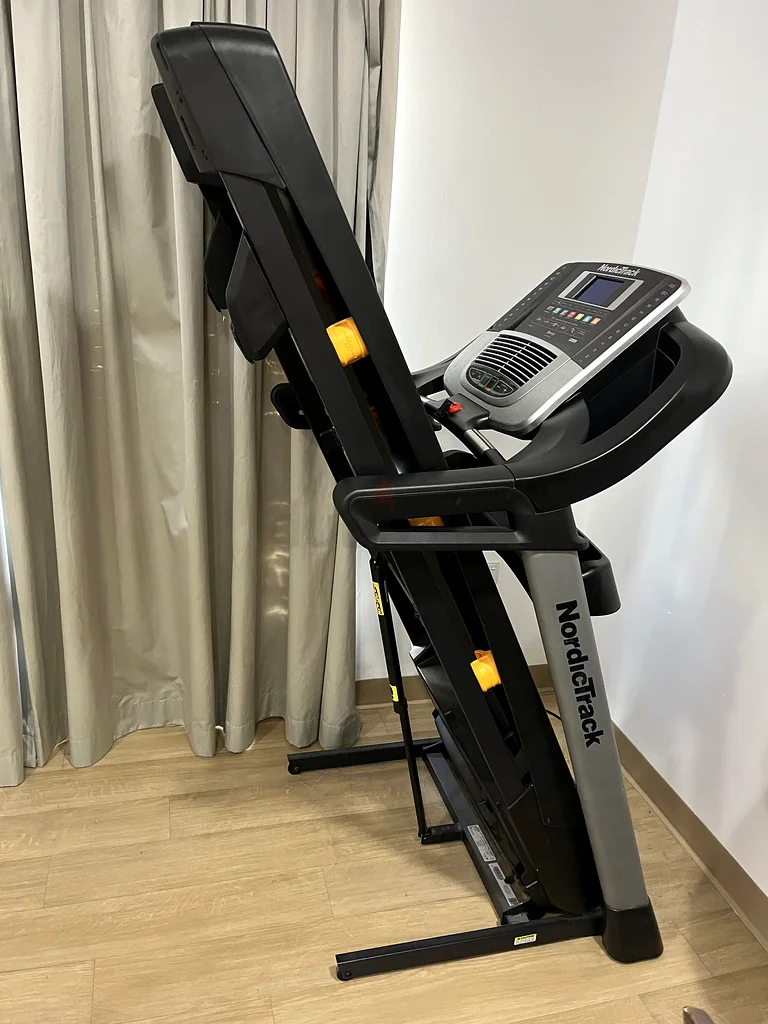 صفقة ممتازة! جهاز NordicTrack C500 CHP 3.0 لتشغيل المشي عالي الجودة62933695230465113