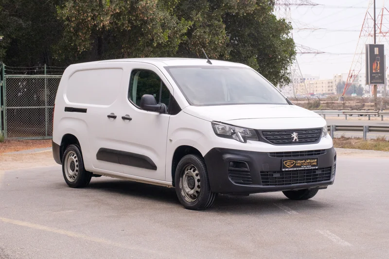 2022 | PEUGEOT PARTNER | STD-ROOF DELIVERY VAN | GCC SPECS | P1954162935672028033111