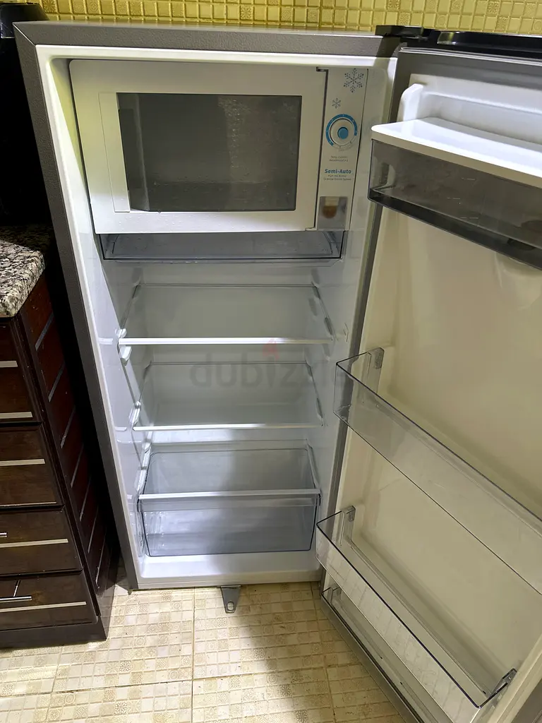 Fridge63246743717121112