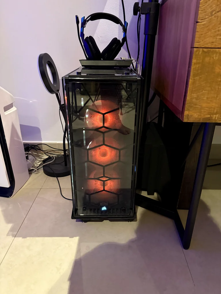جهاز كمبيوتر ألعاب للبيع مع 2 وحدة 980ti SLI62929654110978111