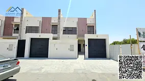 Electricity and water included, freehold