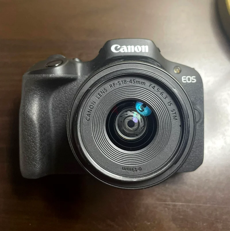 Canon EOS R100 Mirrorless Digital Camera Body Black With RF-S 18-45mm IS STM Lens63233634495233112