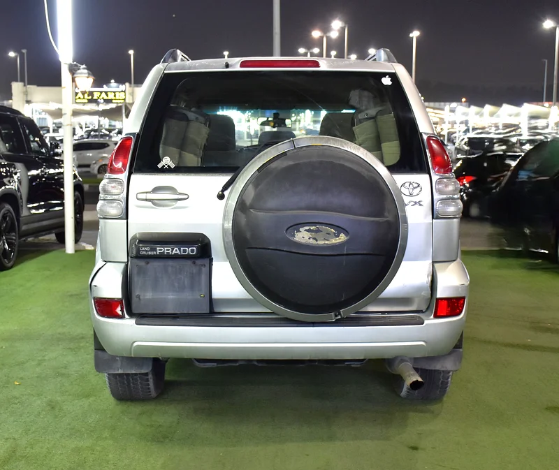 Toyota Prado VX (2005 Model) in Silver Color, GCC Specifications63165224637954113