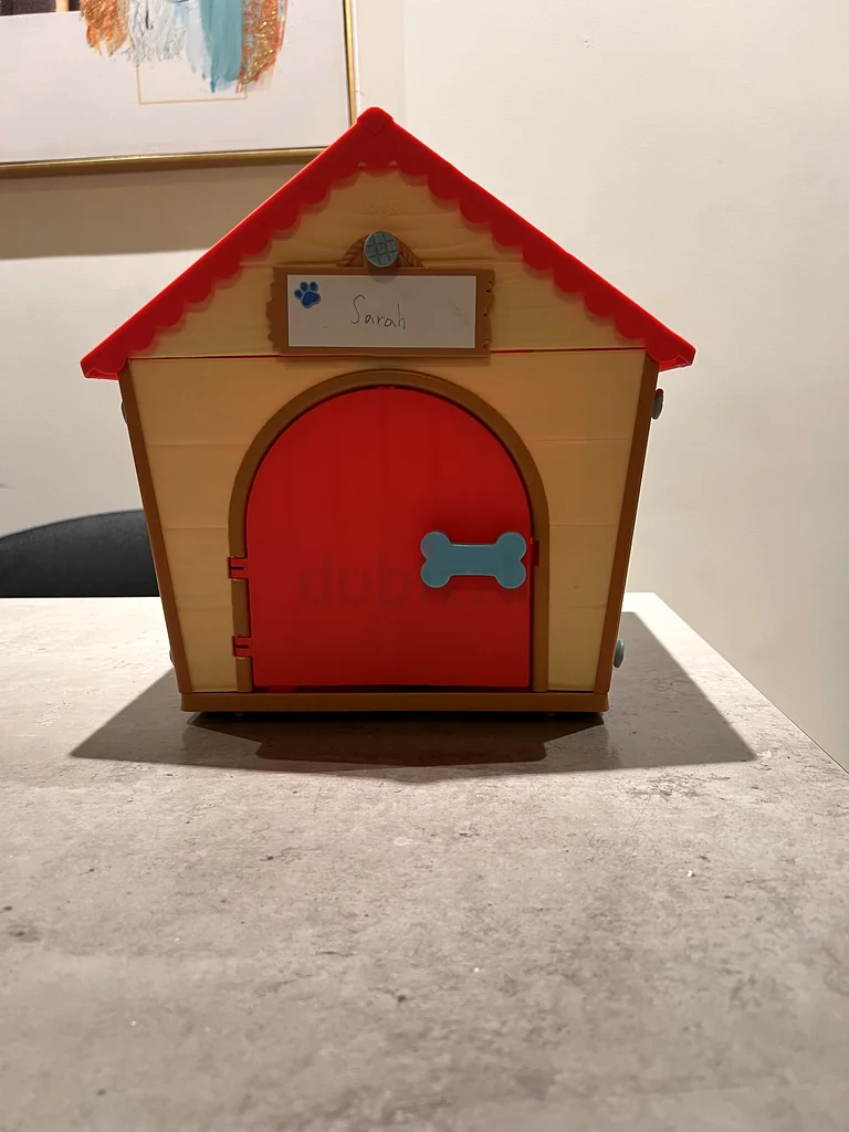 Charming Wooden Dog House for Sale!629316807778591111