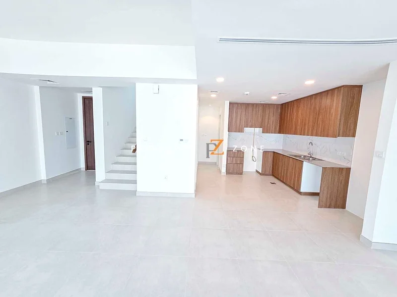 Luxury Redefine • Perfect Family Home • Vastu Unit62888375079937112