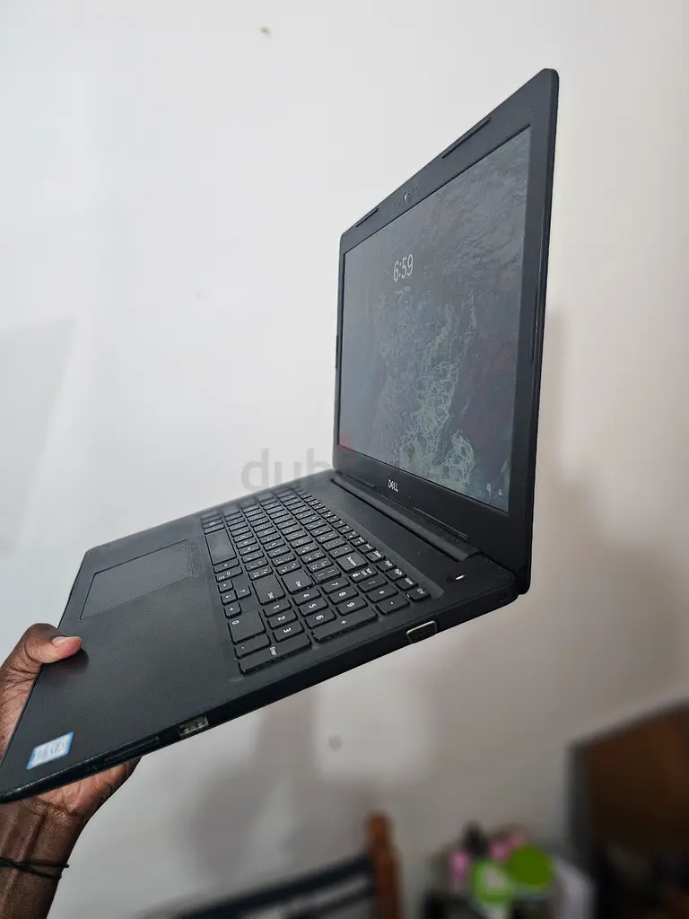 Dell Laptop - Great Condition  Performance!63255527646338110