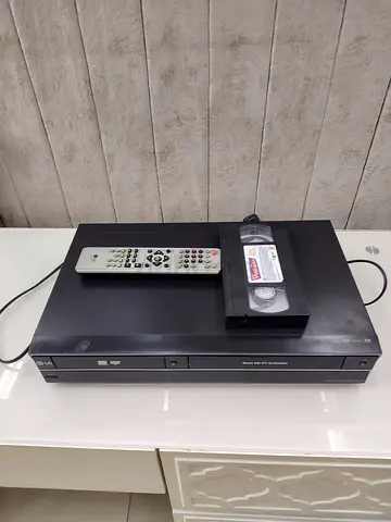 Lg VCR and dvd player