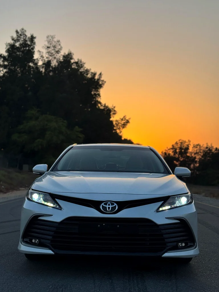 2022 Toyota Camry  SE+ Full option  2.5L 4 cylinders  199 BHP63401309110529111