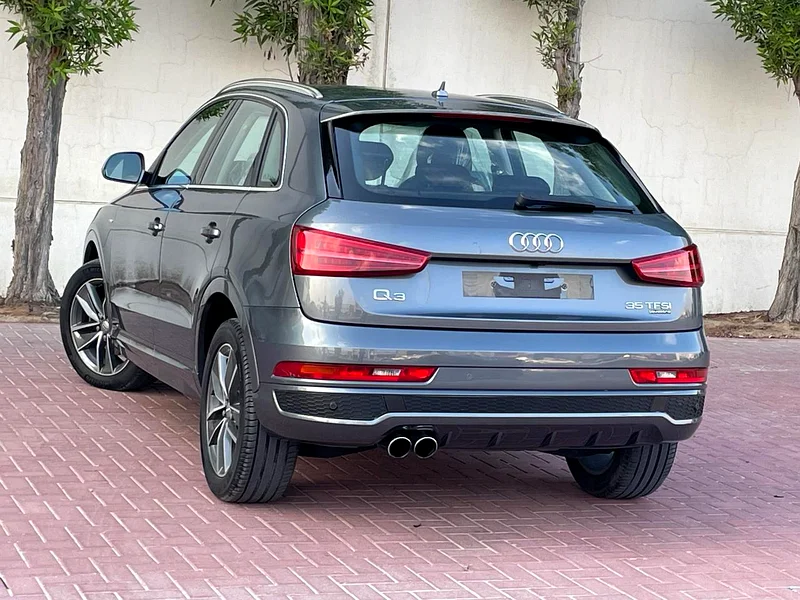 أودي Q3 35 TFSI كواترو - مواصفات دول مجلس التعاون - بدون حوادث - تحت الضمان - حالة ممتازة -63168027384323114