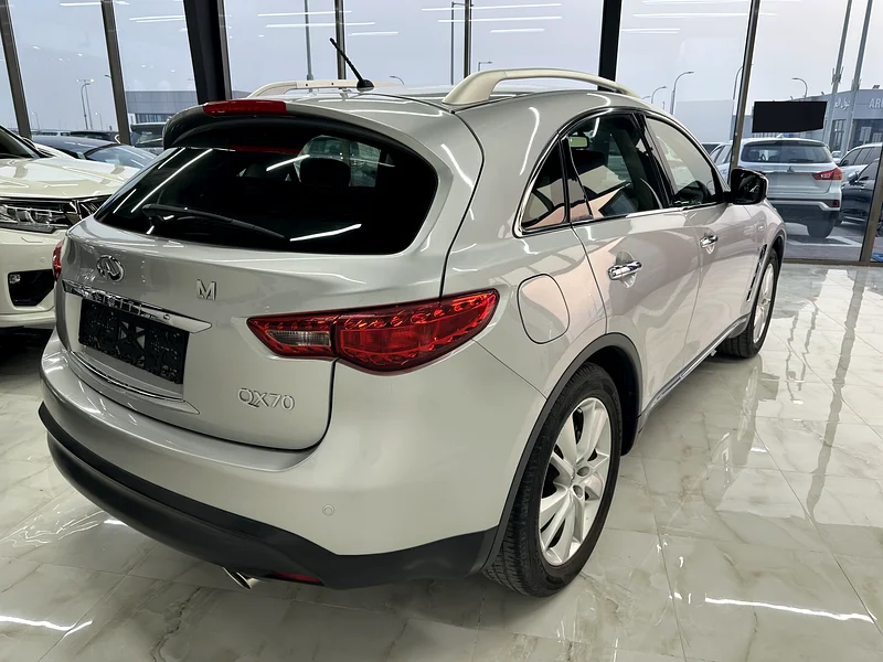 Infiniti QX7063154620039683113