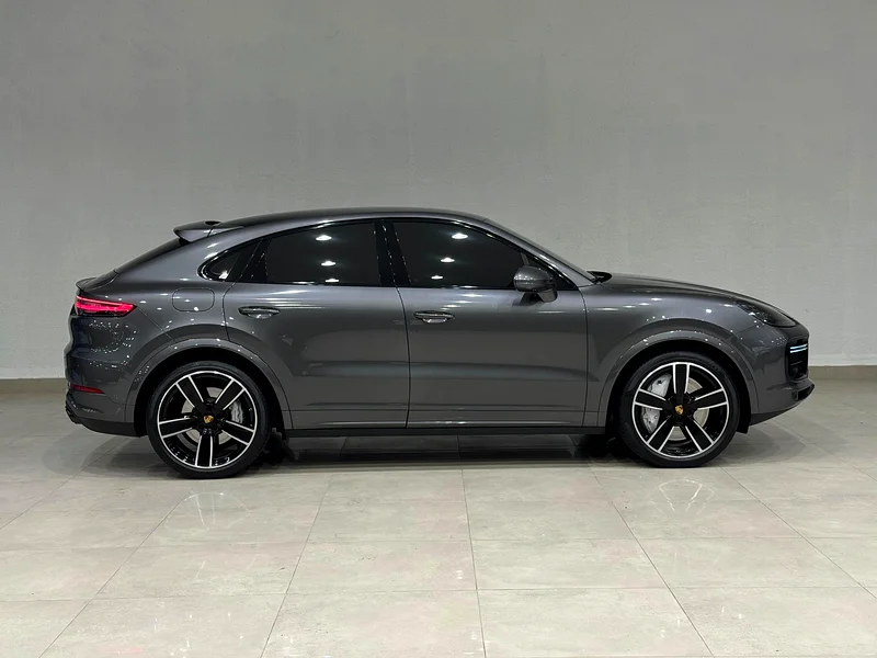 AED 6,500 PM | PORSCHE | CAYENNE | TURBO-S | 4.0L V8 | 2022 | GCC | UNDER WARRANTY63168969051905113