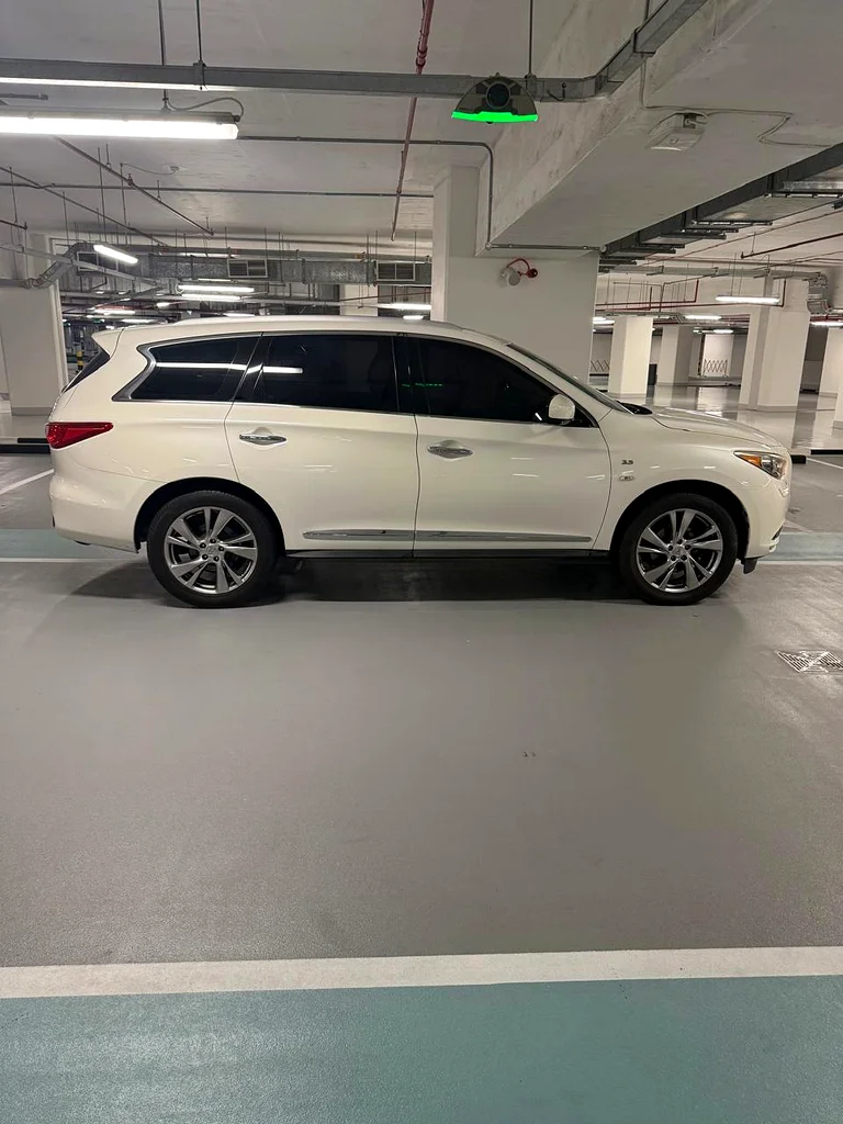 2015 إنفيني QX60 فاخرة مع سجل صيانة كامل63174779039745111