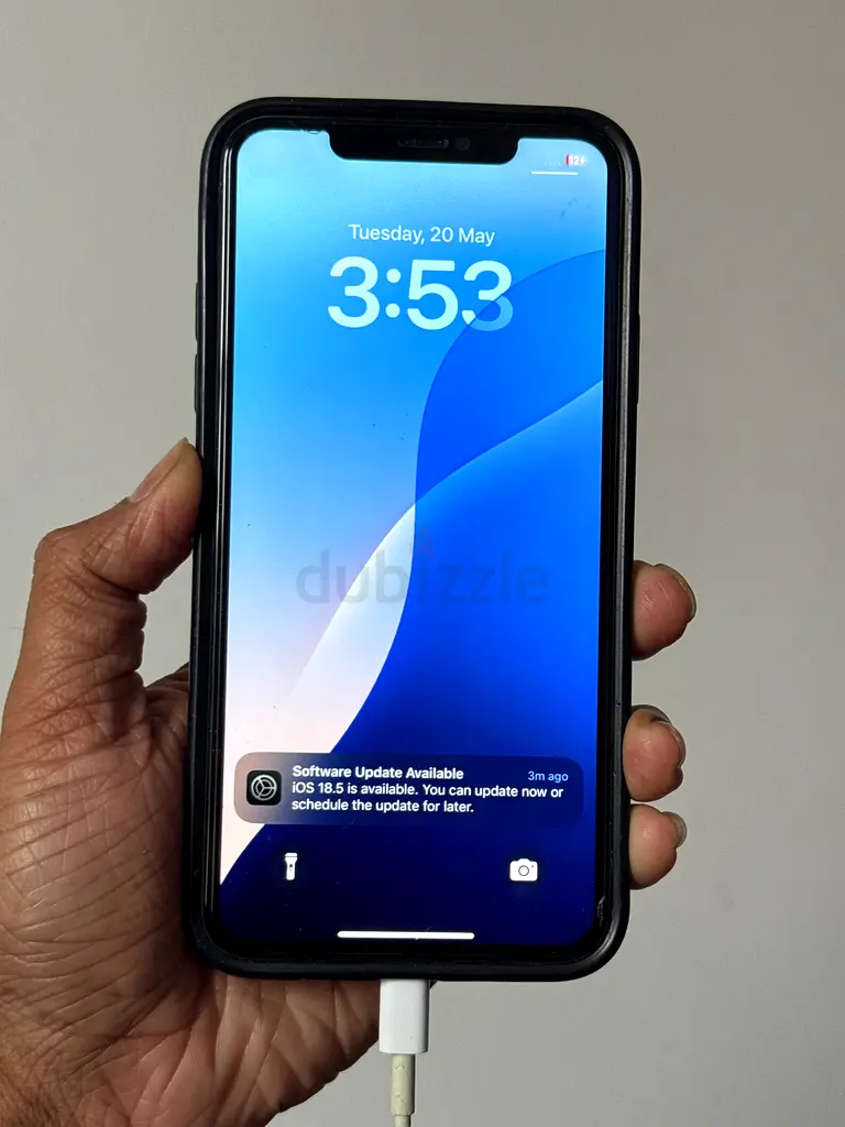 Apple iPhone 11 Pro Max in Working Condition