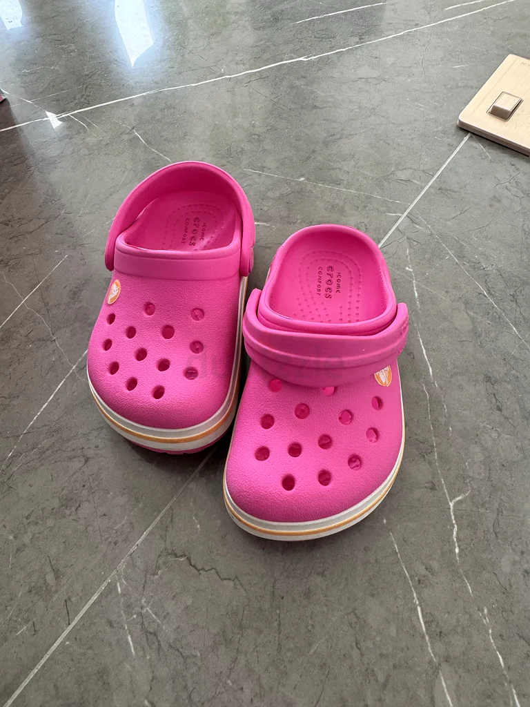 كروكس للأطفال63239083108355111