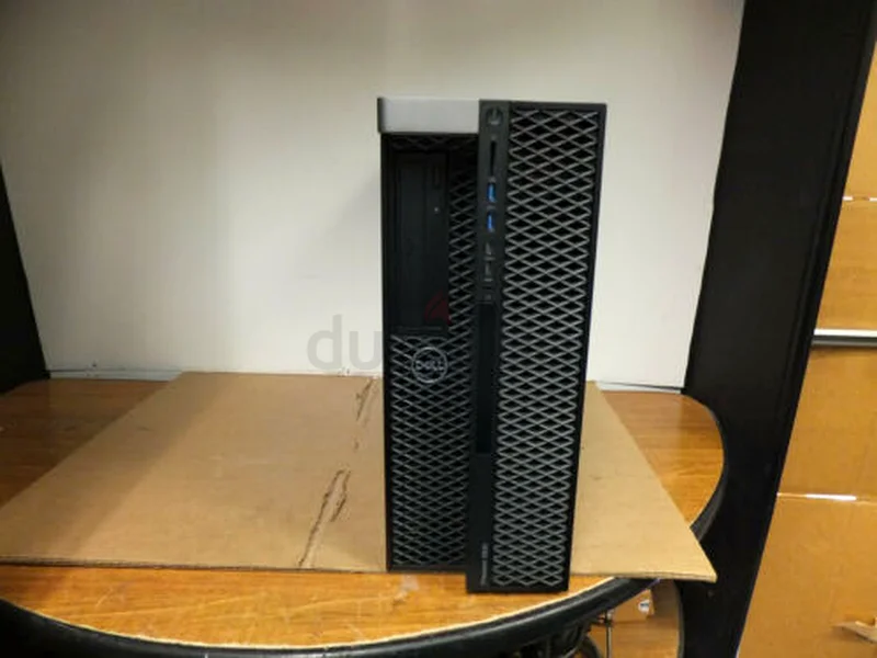 64 غيغابايت ذاكرة وصول عشوائي DDR4، محطة عمل DELL T5820، معالج Intel Xeon (W-2133) سعة 12 كور، بطاقة NVIDIA Quadro M2000 بسعة 4 غيغابايت DDR562931666017155111
