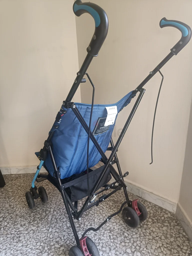 Lightweight Stroller62929659399682112