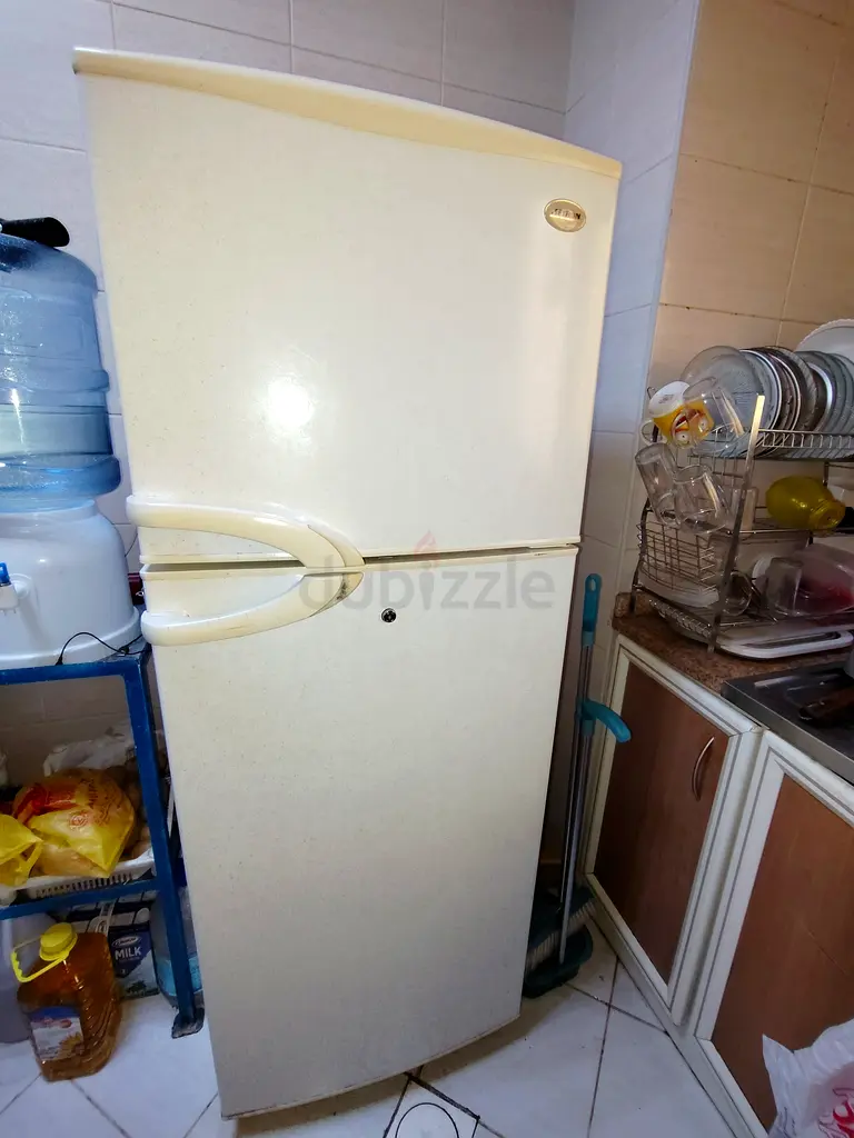 Home useing Refrigerator/ Fridge