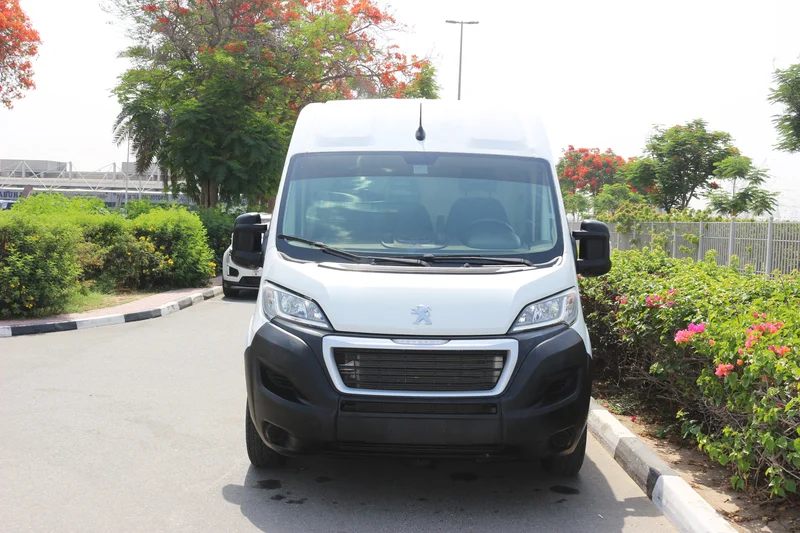 PEUGEOT BOXER 2022 (L2H2) GCC ONLY 120,000KM MANUAL62935671752449111