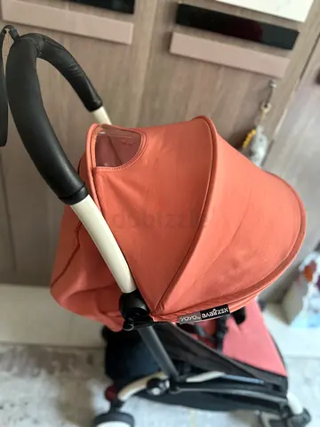 Babyzen yoyo 2 stroller with bassinet in new condition