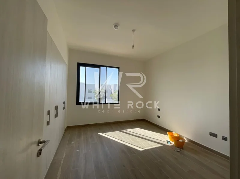 صف مزدوج | حديث | موقع مركزي62889355837187113