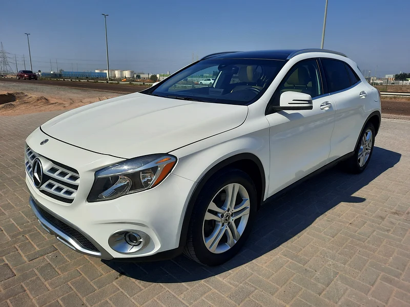 Mercedes-Benz GLA250 2018 full option63146744927233112