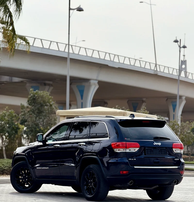 Jeep Grand Cherokee Limited63154165187330112