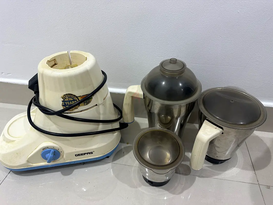 Mixer Grinder with Jar - Geepas63250829172867111