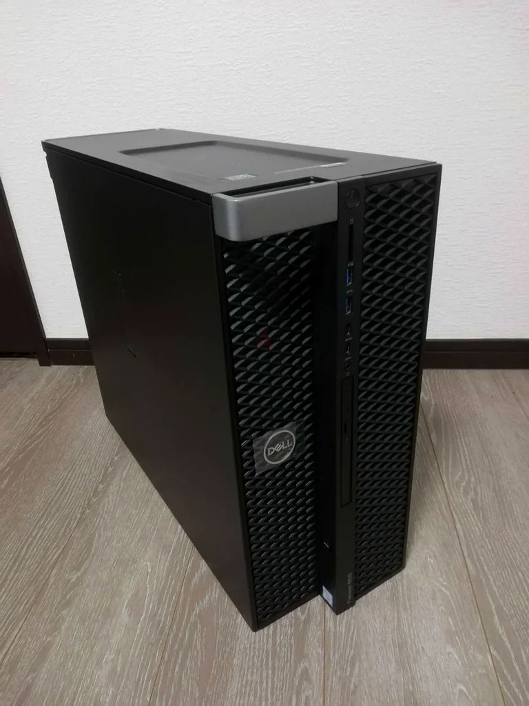 64 غيغابايت ذاكرة وصول عشوائي DDR4، محطة عمل DELL T5820، معالج Intel Xeon (W-2133) سعة 12 كور، بطاقة NVIDIA Quadro M2000 بسعة 4 غيغابايت DDR562931666017155112